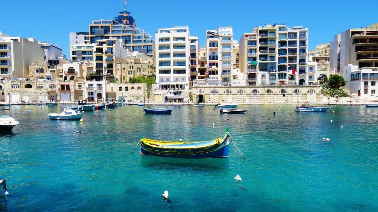 Splendid 2Br Apartment, Steps To St Georges Bay San Ġiljan Exterior foto